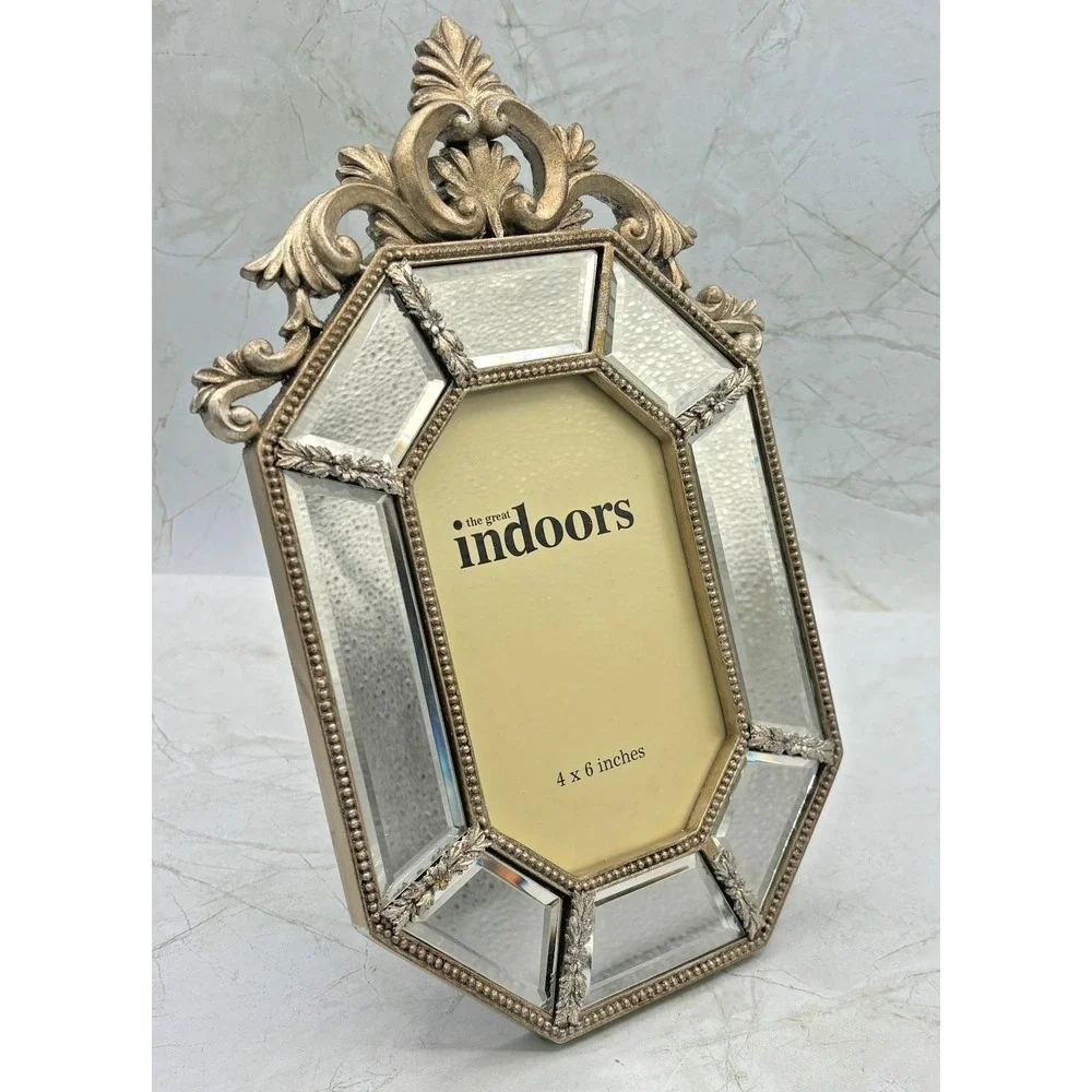 The‎ Great Indoors Beveled Mirrored 4x6 Picture Frame Octaganal Vintage Inspired